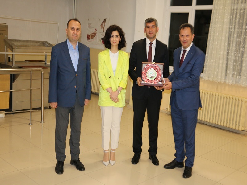 Kaymakamımız Sayın Furkan KORKUSUZ Onuruna Veda Yemeği Düzenlendi.